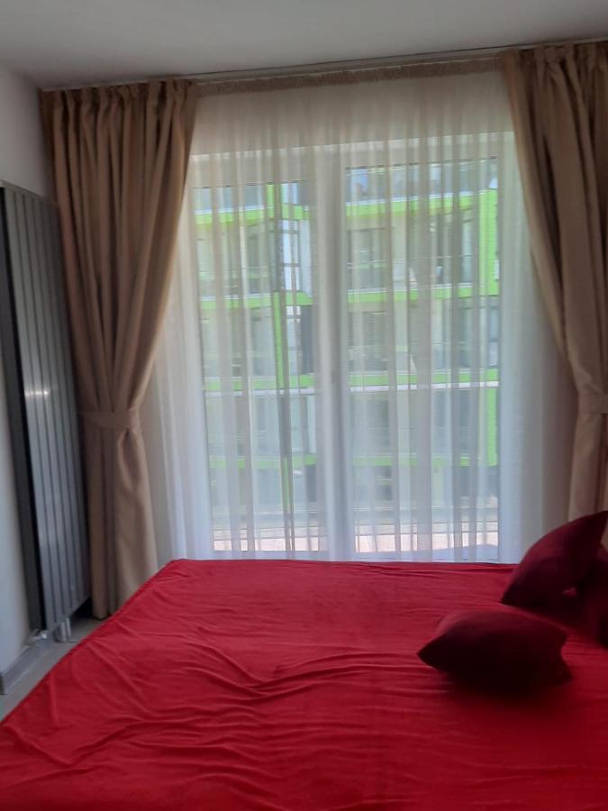 Apartamento Red.96 Năvodari Exterior foto